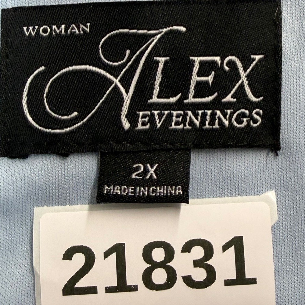 Alex Evenings Top Womens 2X Blue Sequins 3/4 Sleeve Pullover Stretch Party Glam - Picture 10 of 10